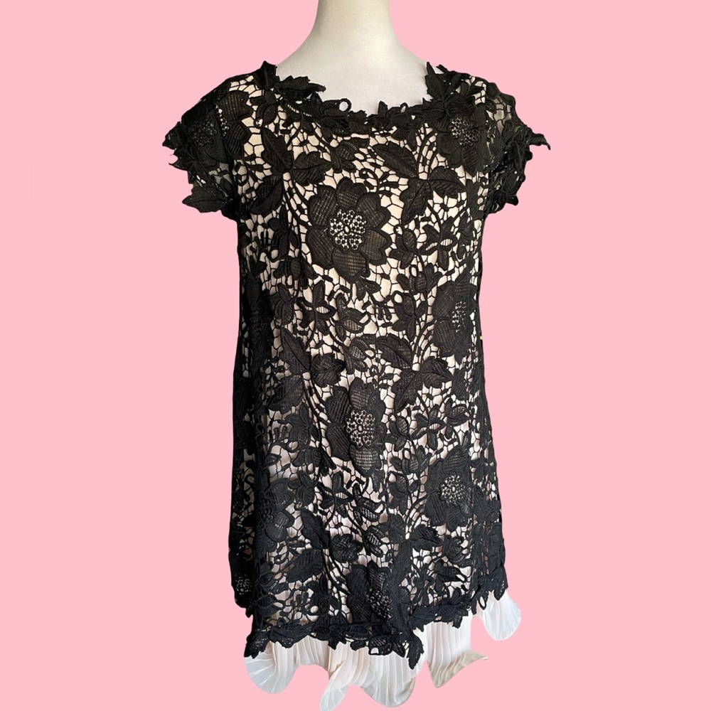 Aqua Dresses Black Lace Overlay Split Back Cocktail Dress Size 8